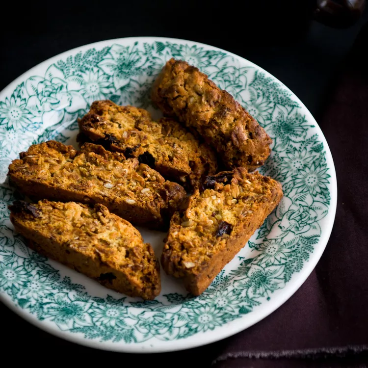 Brown Sugar Granola Biscotti